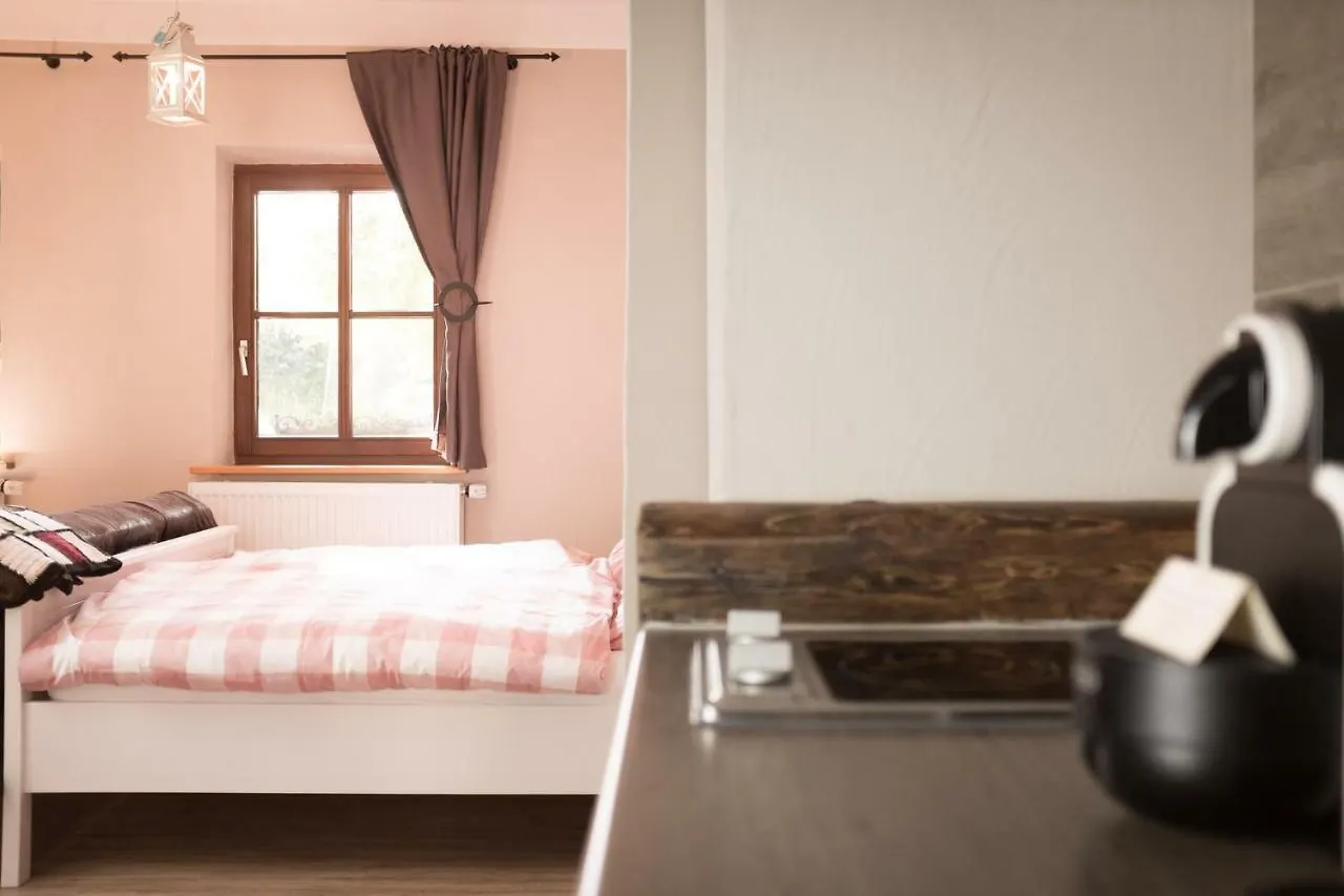 Moments Cafe & Apartmenthaus Thurnau Duitsland