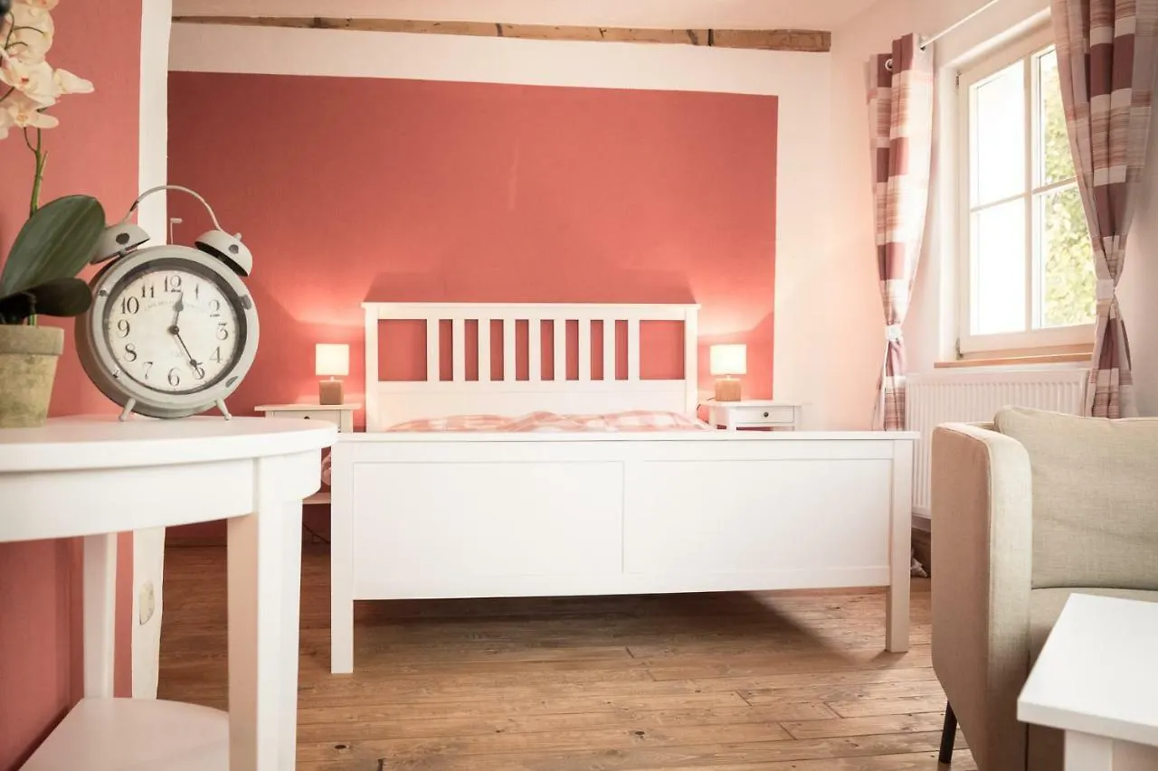 Appartement Moments Cafe & Apartmenthaus Thurnau